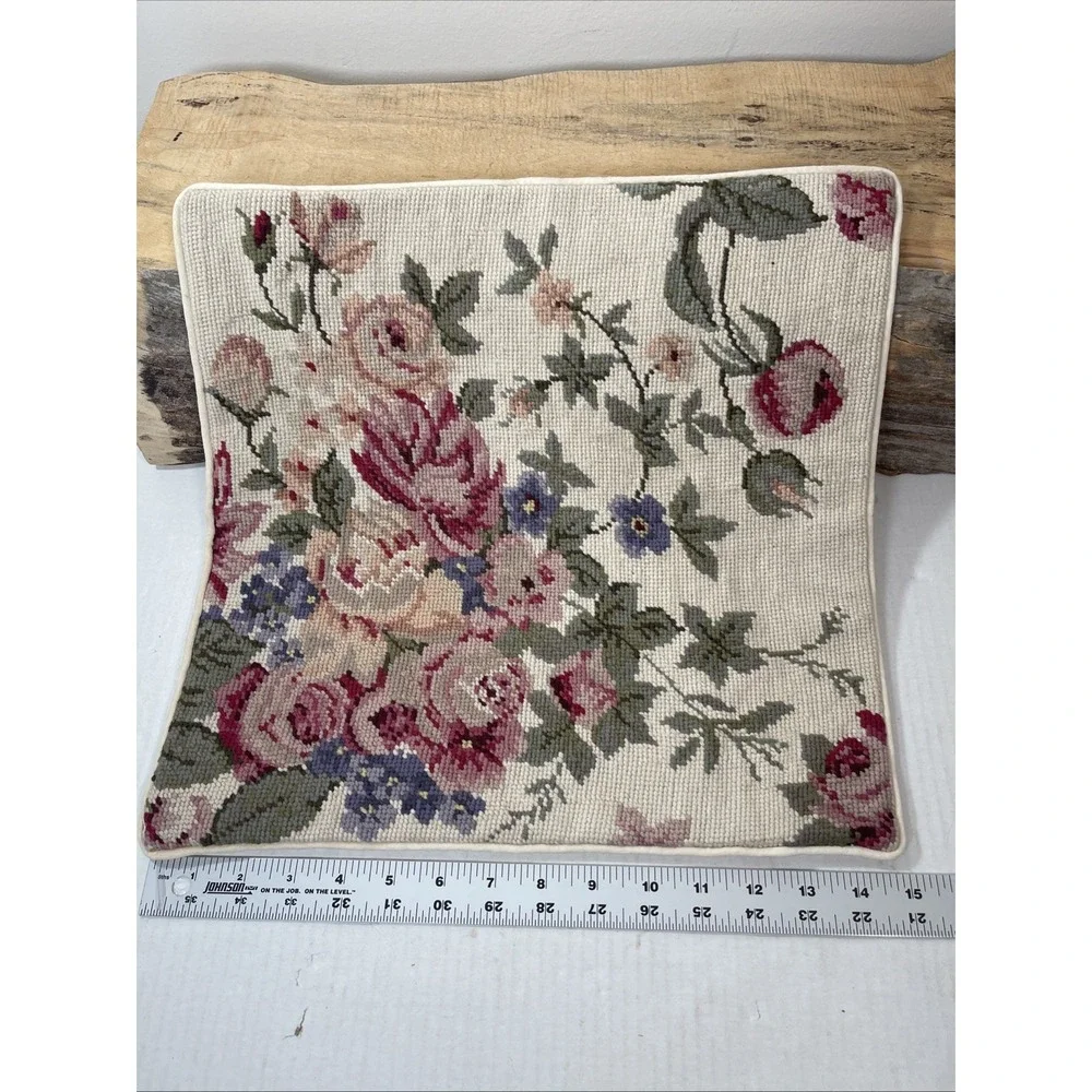 NEW Needlepoint Pillow Cover Floral Pink/Green Multi‎ Roses 15